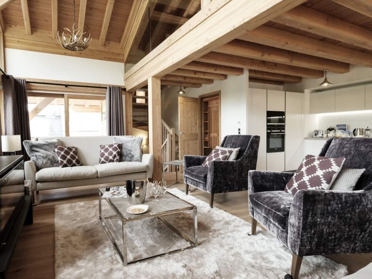 Chalet Caseblanche Luna met houtkachel, sauna en whirlpool