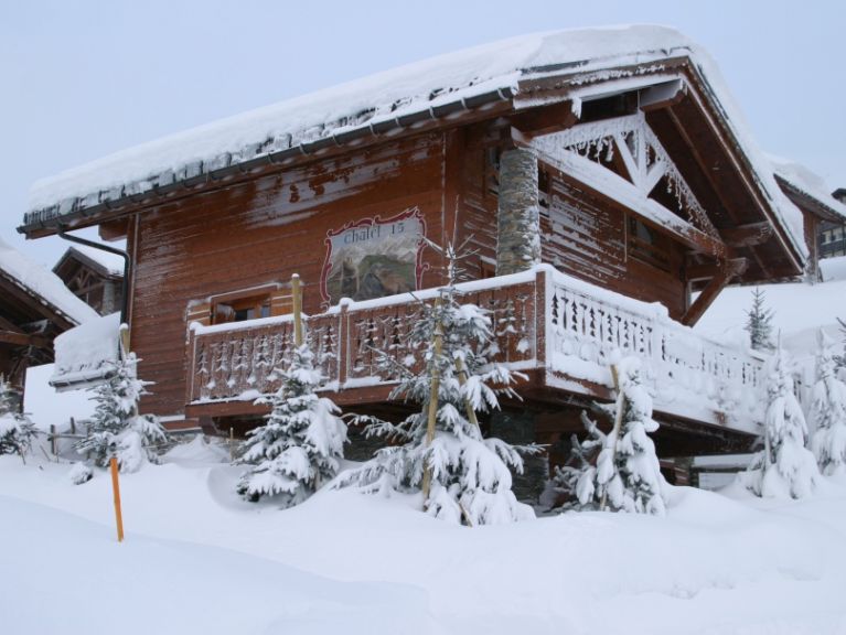 Chalet Le Hameau des Marmottes met familiekamer en sauna