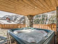 Chalet Zanskar met buiten-whirlpool-3