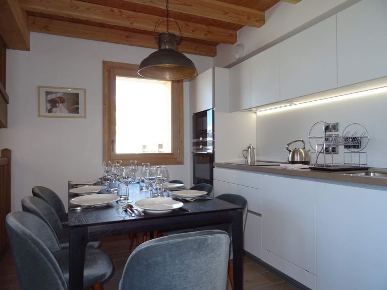 Chalet Caseblanche Pomme de pin met houtkachel en sauna