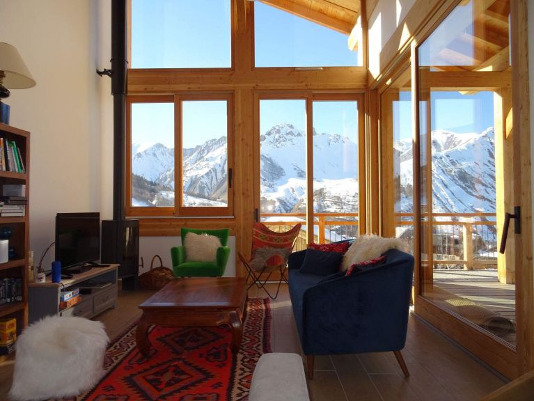 Chalet Caseblanche Pomme de pin met houtkachel en sauna