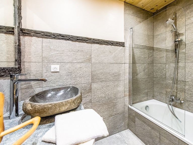 Chalet Le Pré combinatie Suzette + Rene, met 2 sauna's en 2 buiten-whirlpools