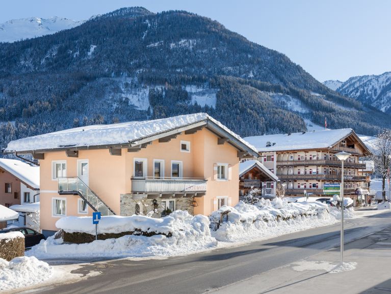 Appartement Eckhaus begane grond