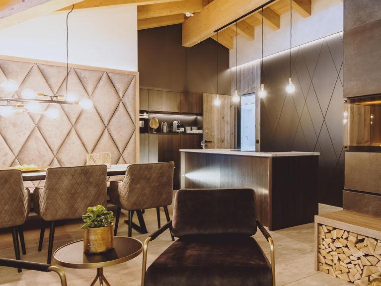 Appartement Glemm by Avenida Penthouse met bergzicht privé-sauna en whirlpool