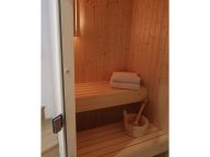 Chalet Caseblanche Retreat met houtkachel en sauna-14