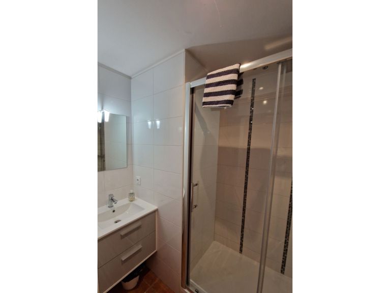 Chalet In de Wolken inclusief catering met sauna en whirlpool