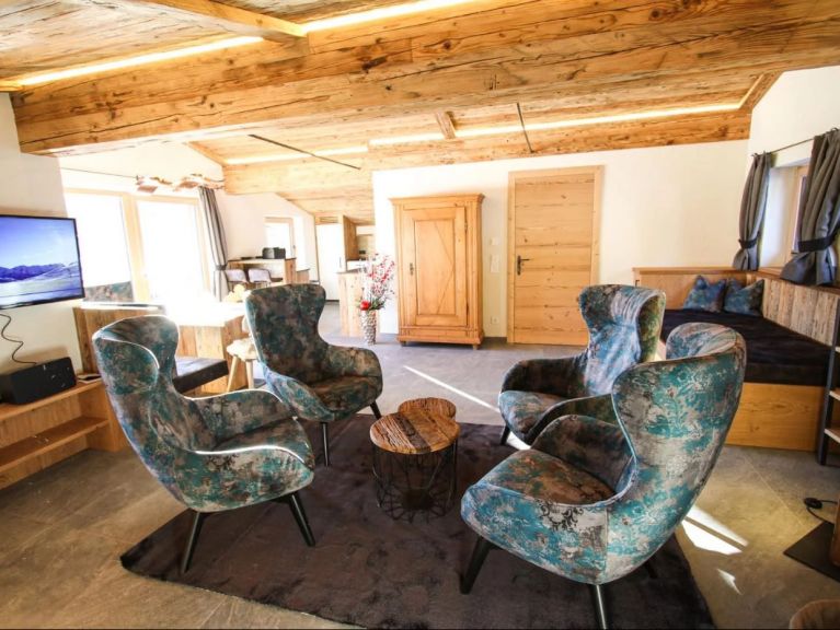 Chalet-appartement Enzianalm Bergstube met sauna
