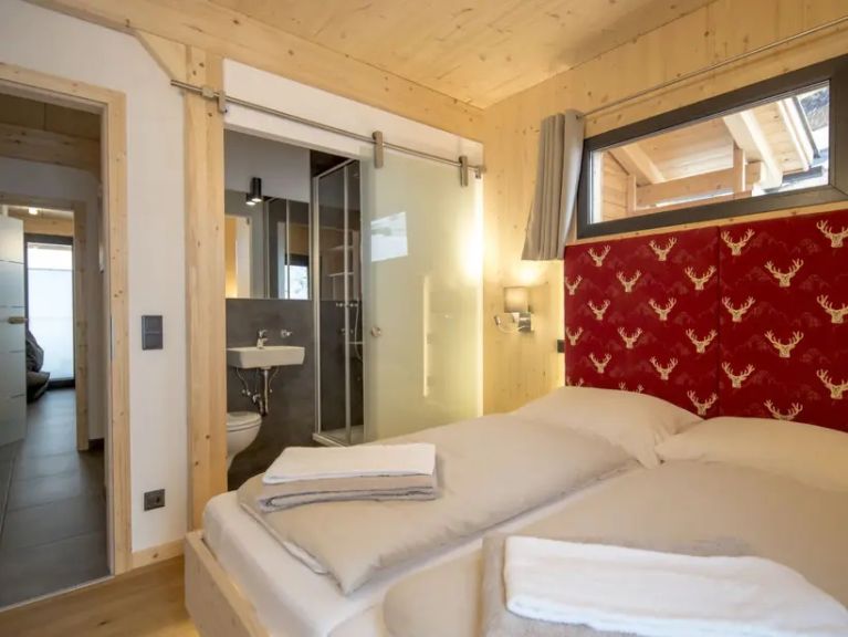 Chalet Reiteralm met outdoor whirlpool