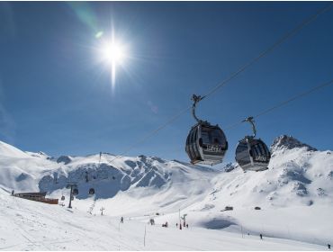 Skidorp Charmant wintersportdorpje met veel faciliteiten nabij Italië-2