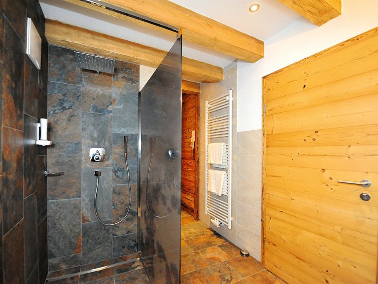 Chalet-appartement Berghof met (privé) infraroodcabine