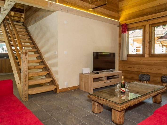 Chalet Les Bucherons met buiten-whirlpool