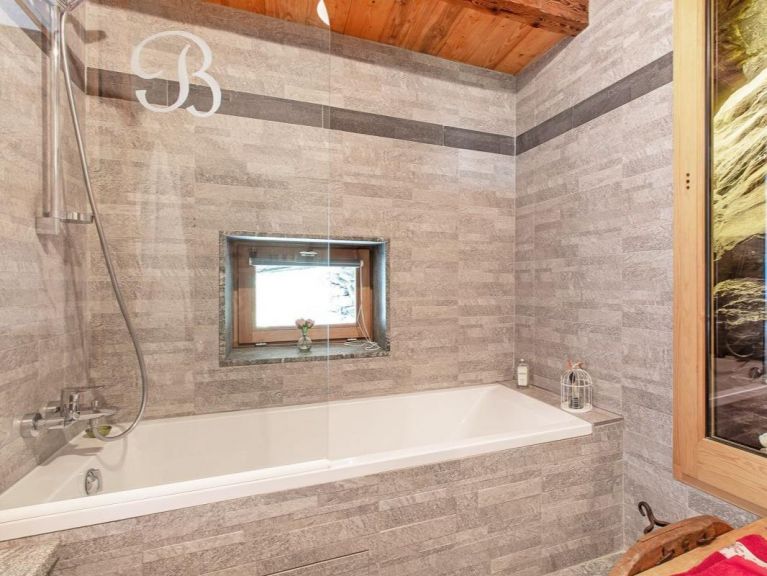 Chalet de Ferme Farmhouse + Perle des Neiges