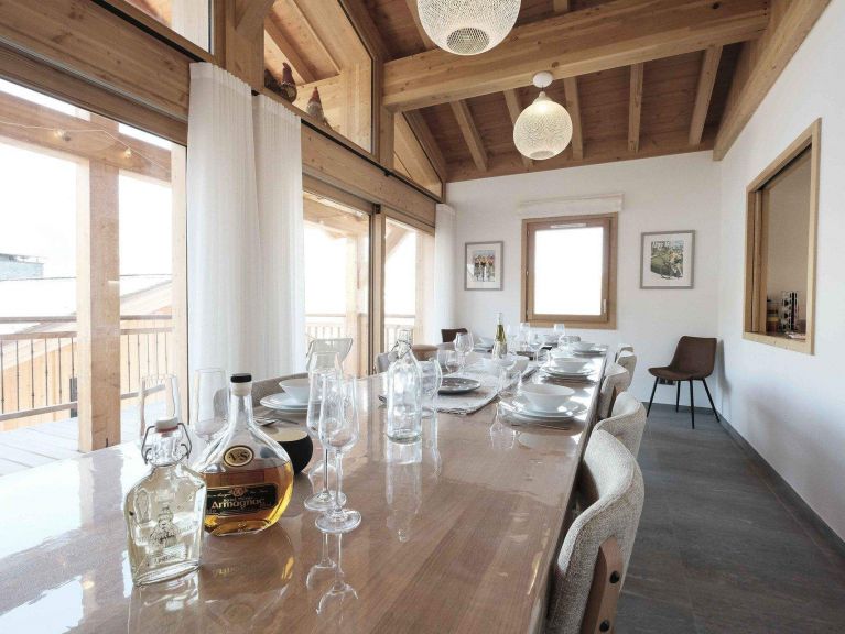 Chalet Caseblanche Allium met open haard, sauna en whirlpool