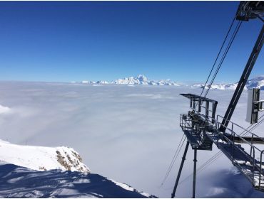 Skidorp Wintersportdorp gelegen midden tussen de pistes en skiliften-15