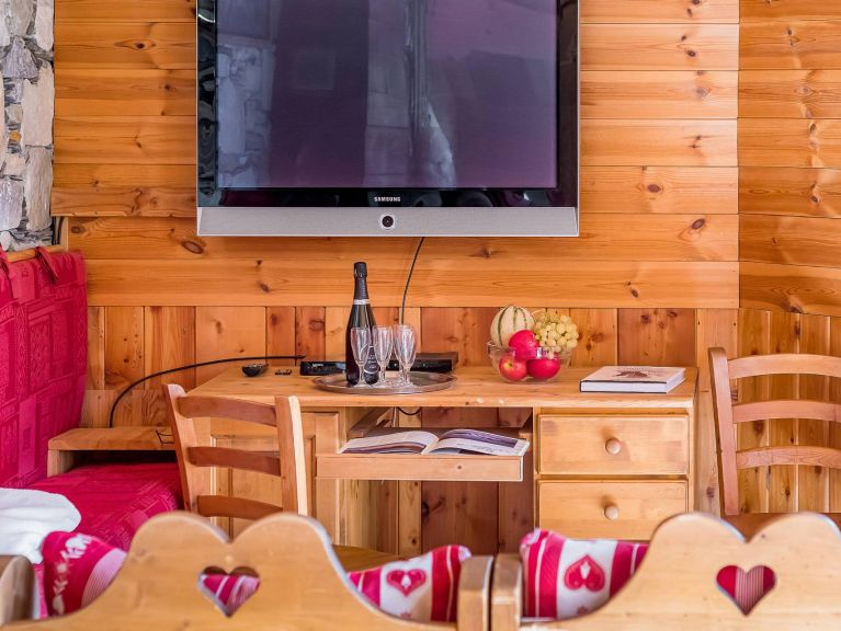 Chalet-appartement Gypaete combinatie - met buiten-whirlpool en sauna