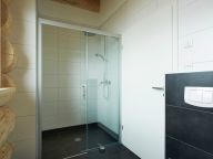 Chalet Faltri Chalet Faltri 4-6-16