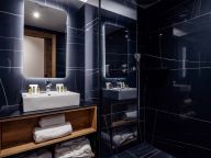 Appartement Résidence L'Orée du Bois met buiten-whirlpool-16