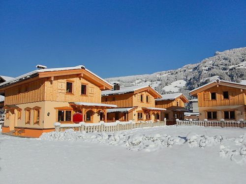 Chalet Schwendau - 10 personen in Hippach (bij Mayrhofen) - Zillertal, Oostenrijk foto 6304161