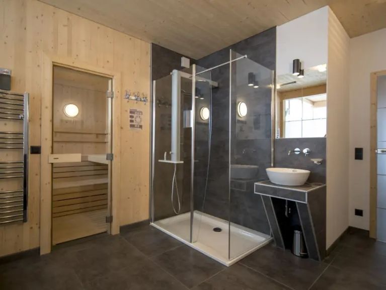 Chalet Reiteralm met outdoor whirlpool