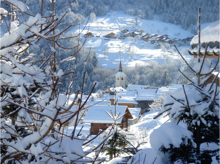 Skidorp Authentiek en rustig dorpje in de vallei Méribel-1