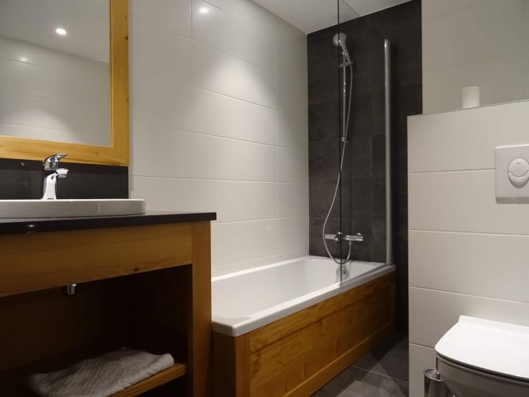 Chalet Caseblanche Bouc Blanc met open haard en sauna