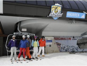 Skidorp Populaire wintersportplaats met groot skigebied en bruisende après-ski-2