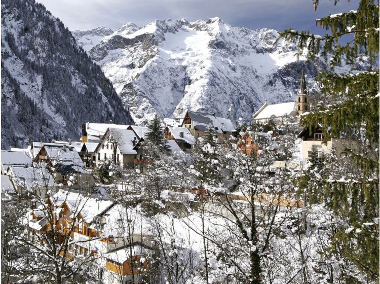 Skidorp Vriendelijk dorpje bij skigebied Les Deux Alpes-1