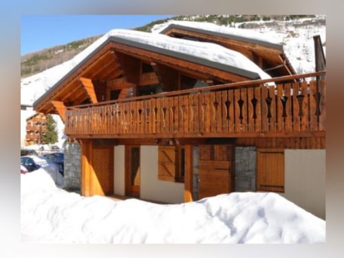 chalet-loriquet-jaune-16-20-personen