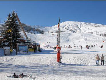 Skidorp Modern skidorp met accommodaties direct aan de piste-4