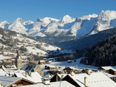 Skidorp Le Grand Bornand Chinaillon