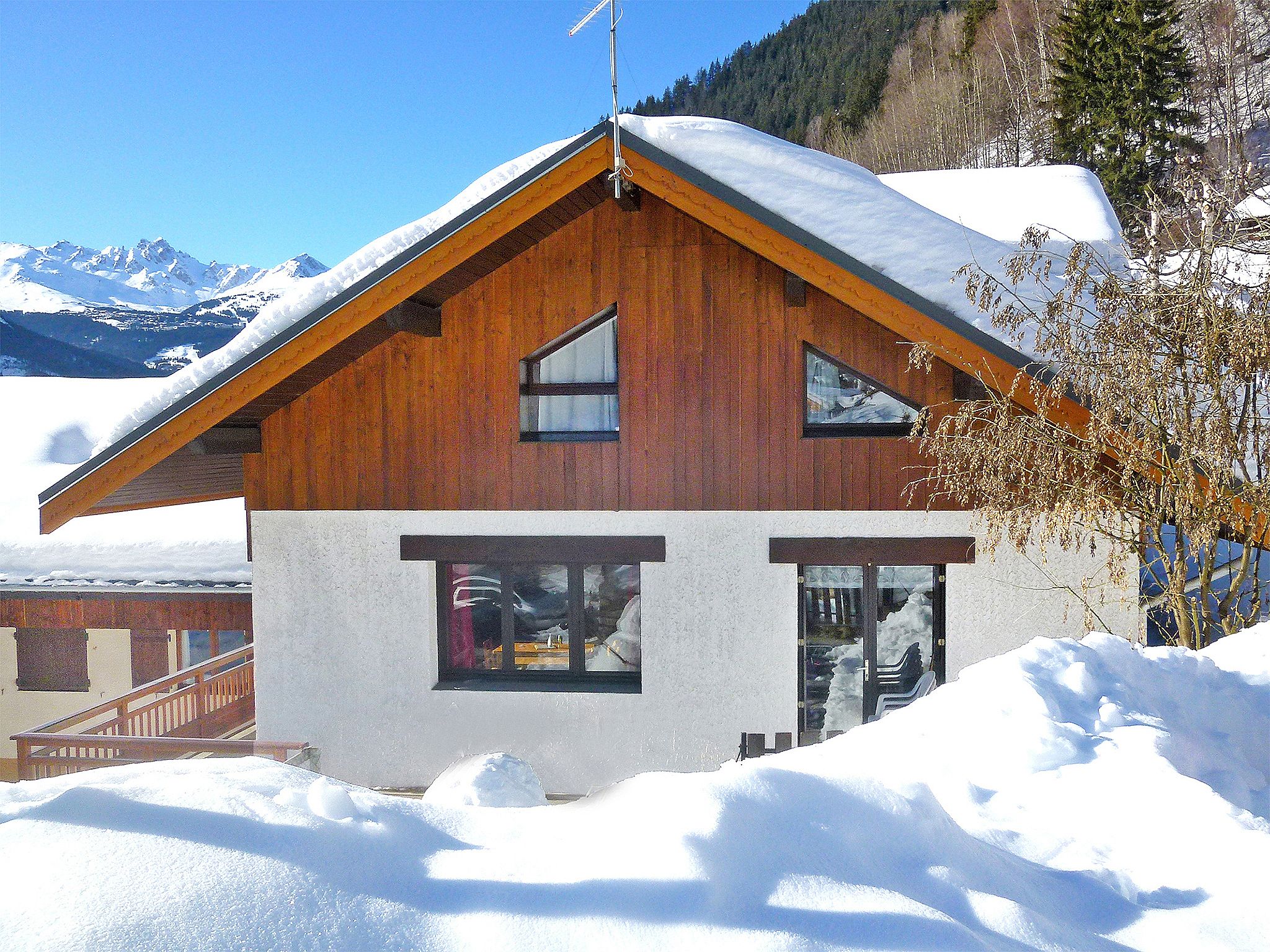 Chalet Carella met sauna - 10-12 personen Chalet Carella met sauna - 10-12 personen