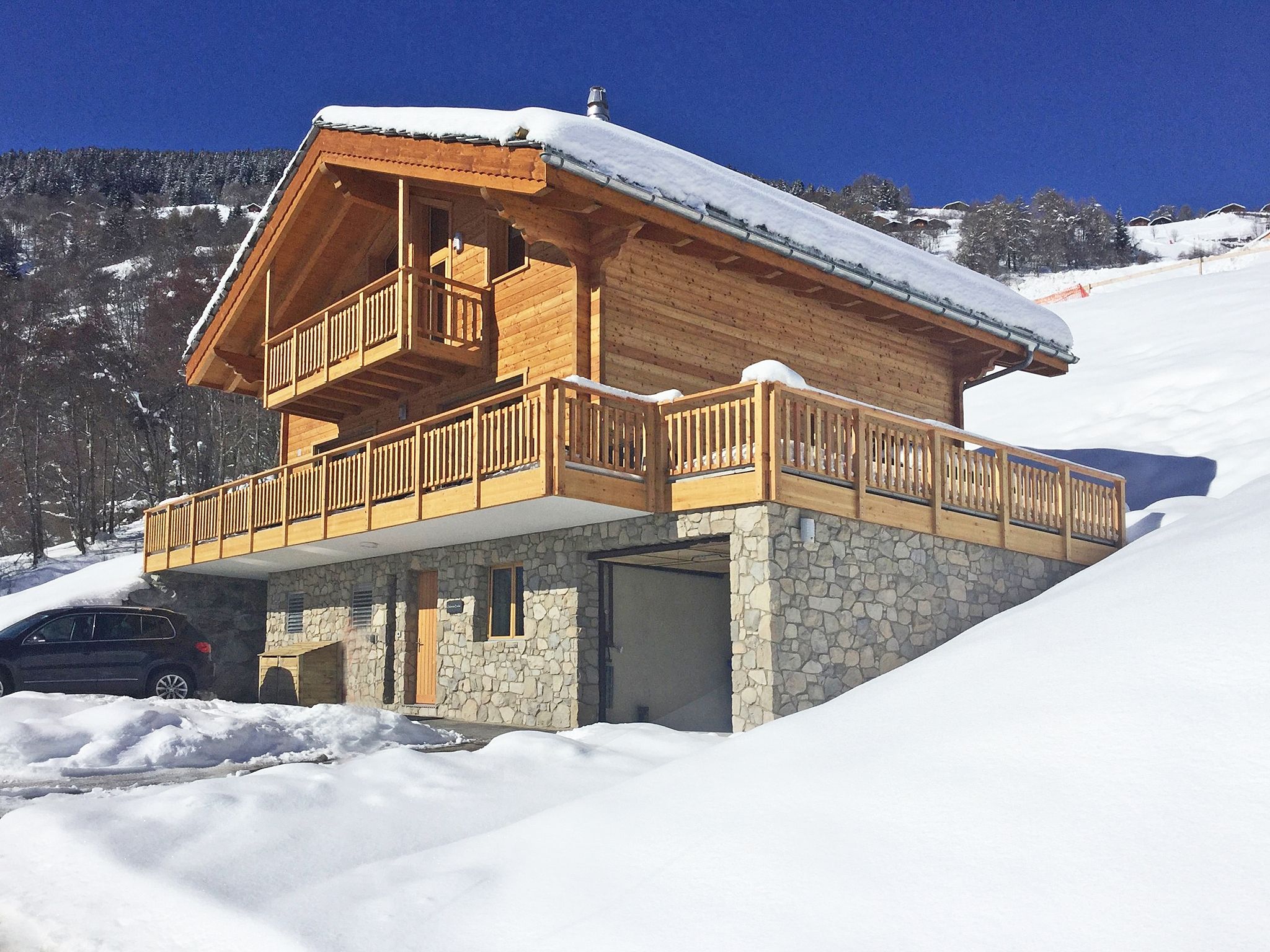 Chalet Des Etoiles Les Masses met buiten-jacuzzi - 10 personen Chalet Des Etoiles Les Masses met buiten-jacuzzi - 10 personen