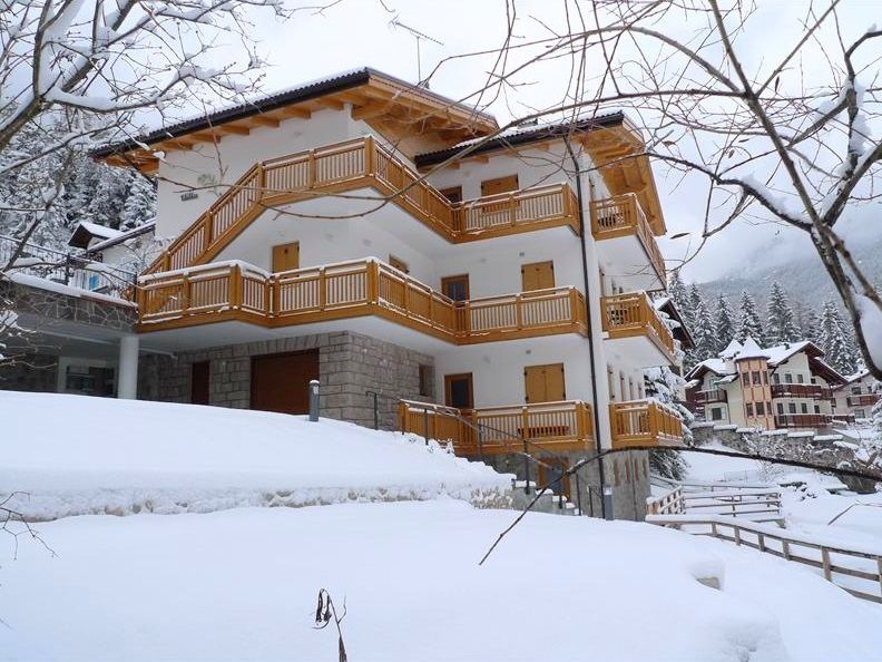 Chalet-appartement Edelweiss Alleghe Genziana - 4 personen Chalet-appartement Edelweiss Alleghe Genziana - 4 personen